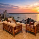Luxury Duplex Bocagrande With Bay & Ocean